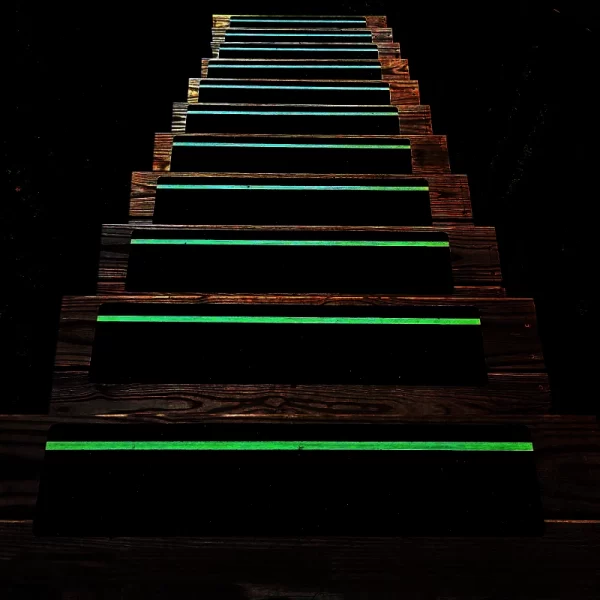 EVERYGLOW Stair treads